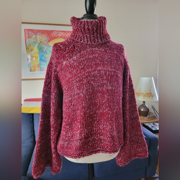 Urban Outfitters sweater - Picture 1 of 7